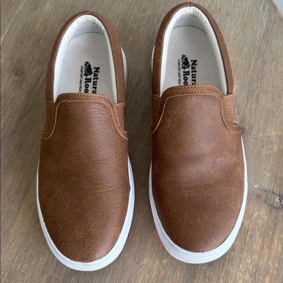 Roots Tan Leather Slip On Shoes Women’s Size 5.5 - Picture 6 of 16